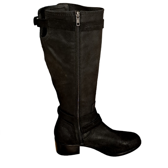 UGG Darcie Riding Boot - Picture 2 of 14